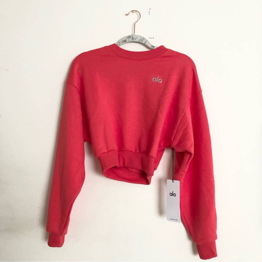Alo Yoga Cropped Accolade Crewneck Candy Red S - Picture 6 of 10